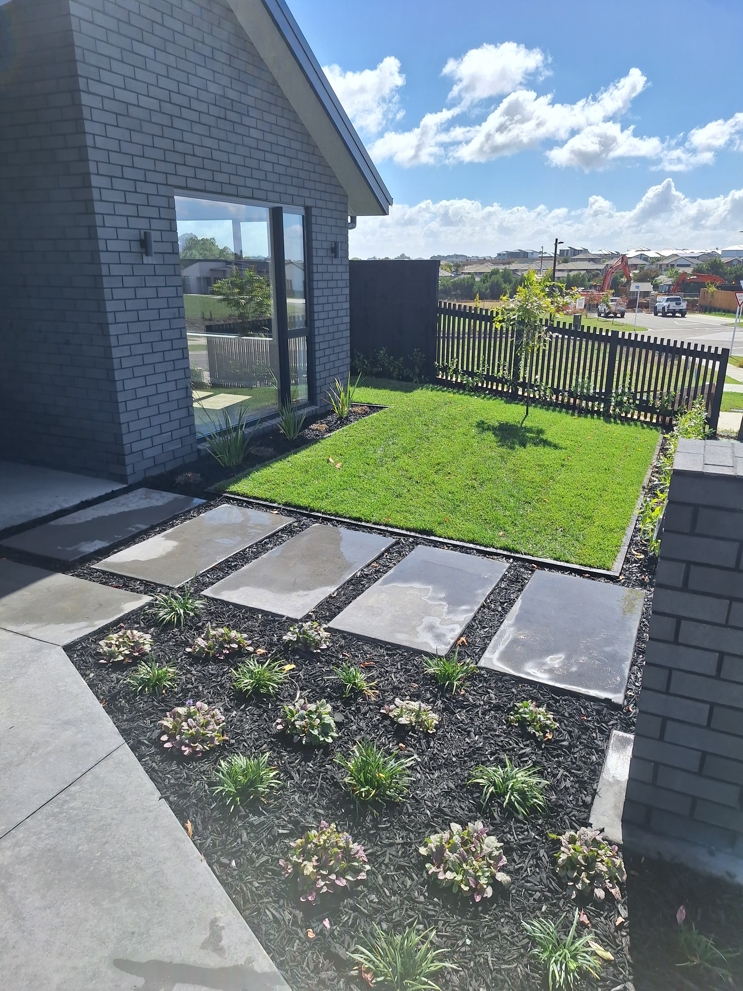 A recently completed Tensen Landscapes yard